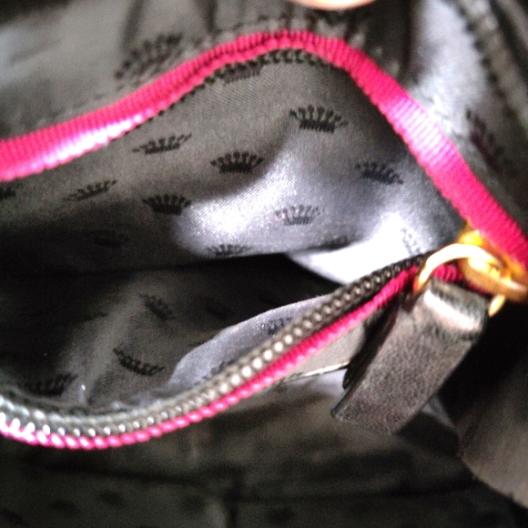 💯 Vintage Juicy Couture 100% SheepSkin Leather Hobo Crossbody - Picture 11 of 11